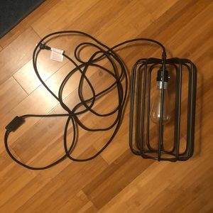 Hanging lamp with retro bulb